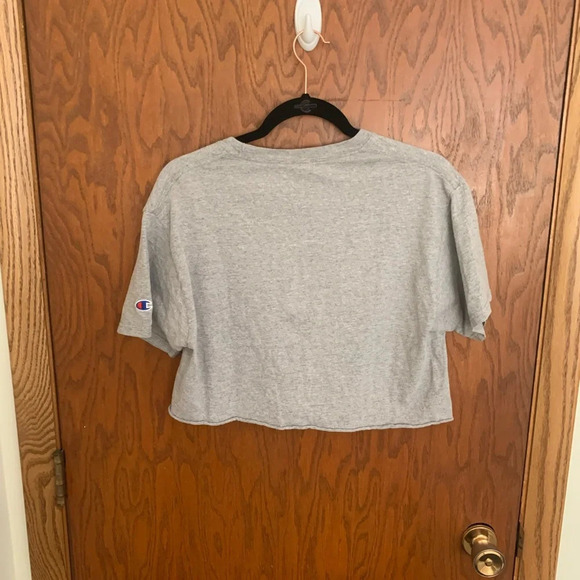 Champion Cropped Tee - Picture 7 of 7